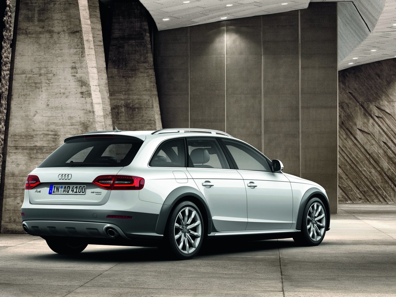 Фото Audi A4 Allroad IV (B8) Рестайлинг