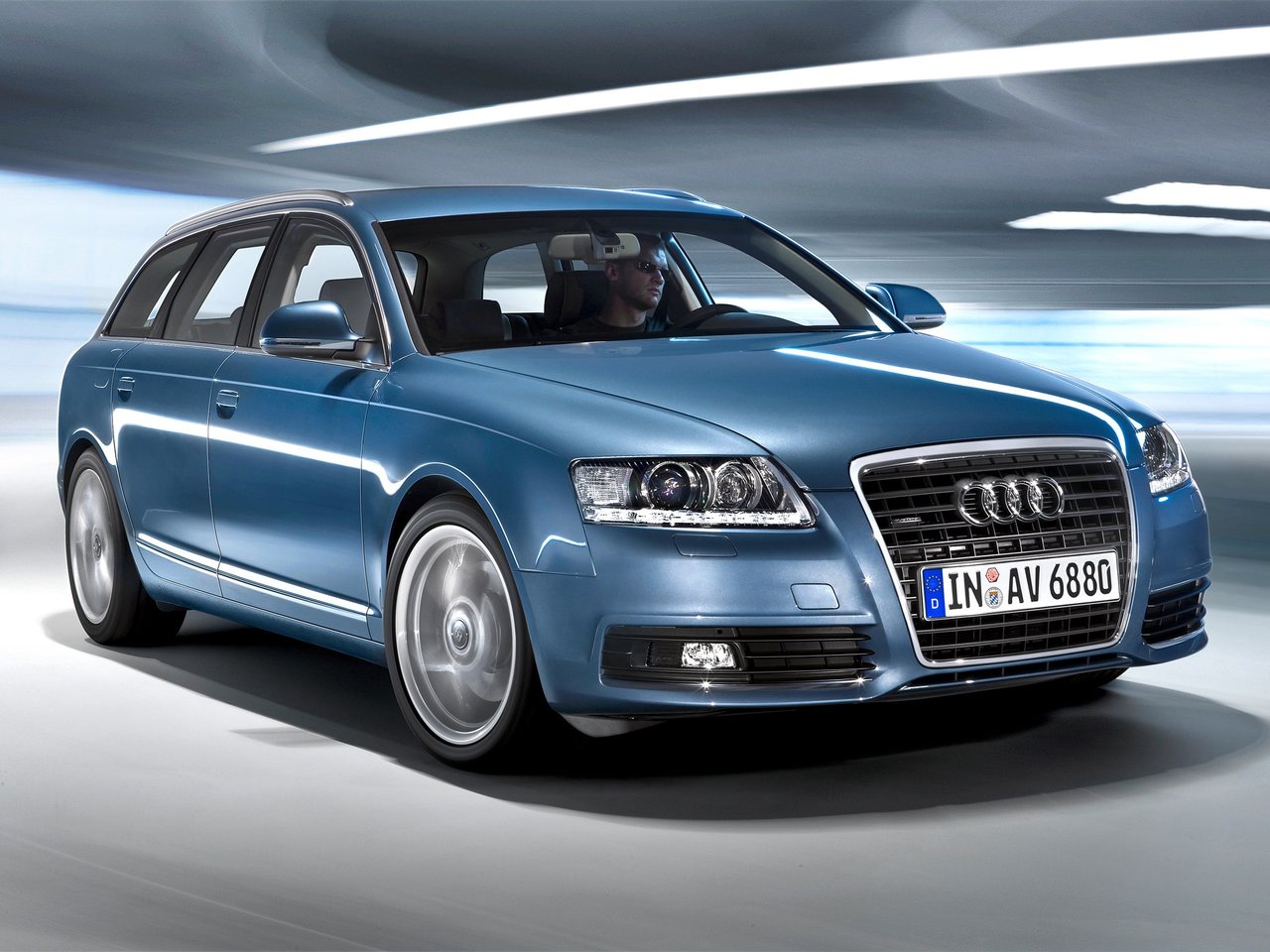 Характеристики и фото Audi A6 3 поколение (C6) Рестайлинг 2008 - 2011,  Универсал 5 дв.