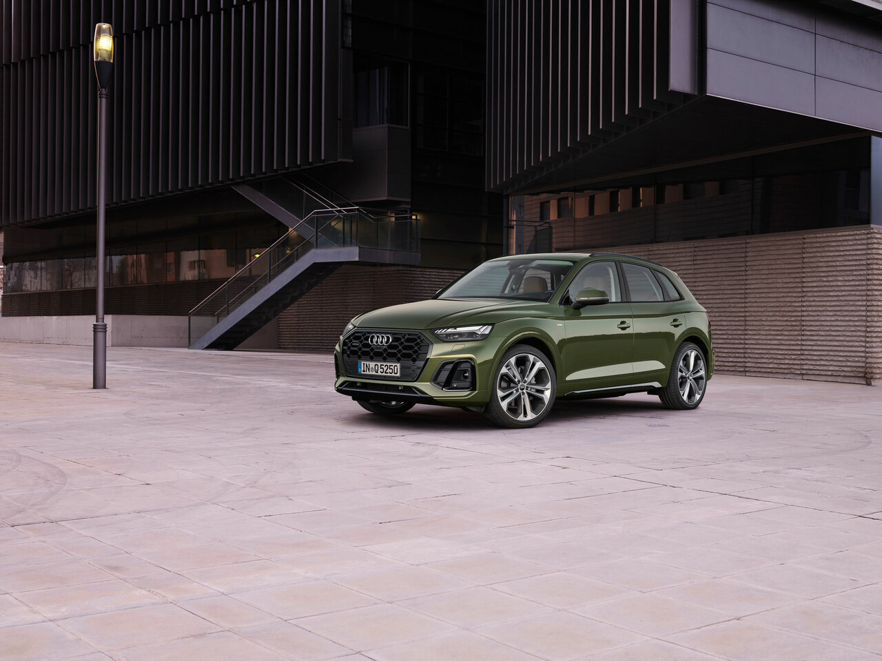 Фото Audi Q5 II (FY) Рестайлинг