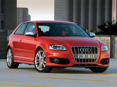 Фото Audi S3 II (8P) Рестайлинг Хэтчбек 3 дв.