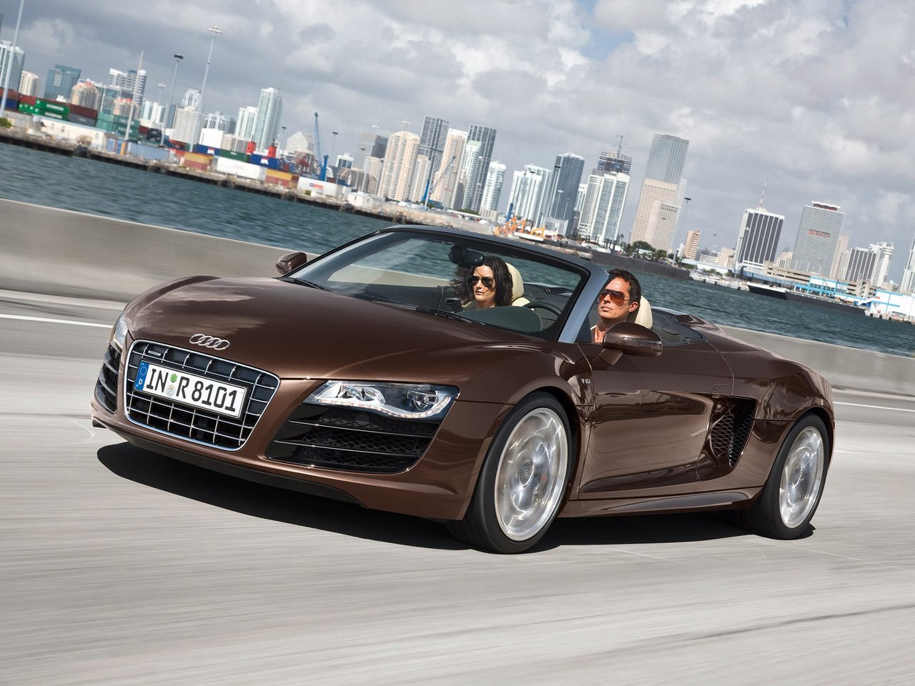 Фото Audi R8 I (Typ 42)