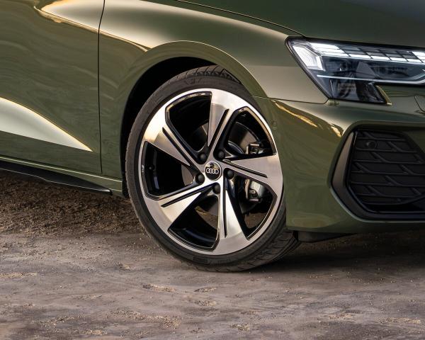 Фото Audi A3 IV (8Y) Рестайлинг Хэтчбек 5 дв. Sportback