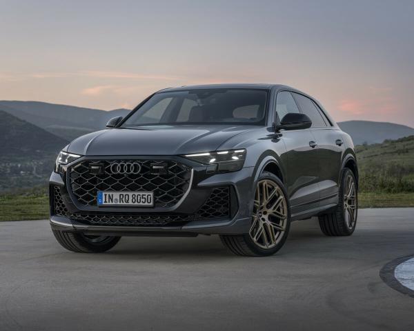 Фото Audi RS Q8 I Рестайлинг Внедорожник 5 дв.