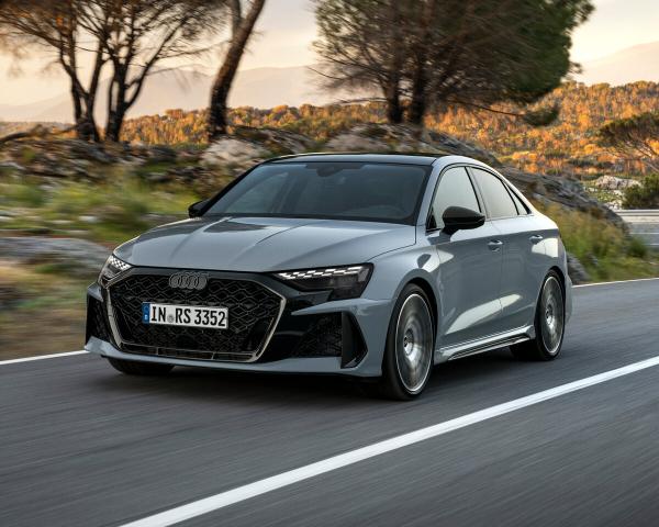 Фото Audi RS 3 III (8Y) Рестайлинг Седан