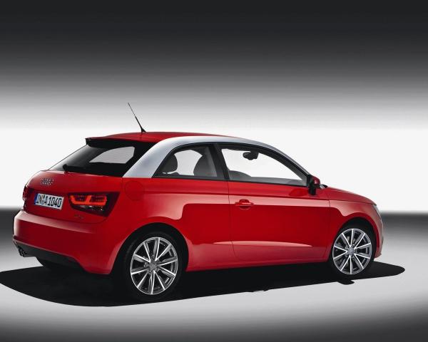 Фото Audi A1 I (8X) Хэтчбек 3 дв.