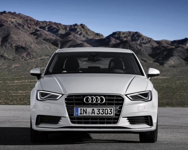 Фото Audi A3 III (8V) Седан