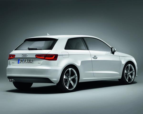 Фото Audi A3 III (8V) Хэтчбек 3 дв.