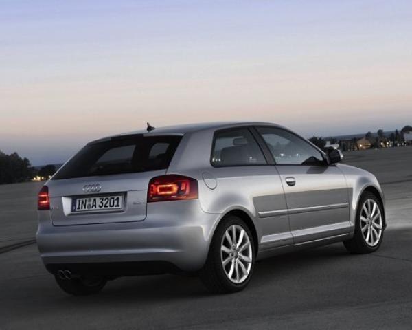 Фото Audi A3 II (8P) Рестайлинг 2 Хэтчбек 3 дв.