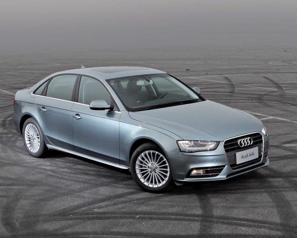 Фото Audi A4 IV (B8) Рестайлинг Седан Long