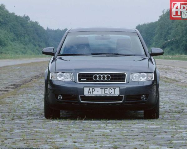 Фото Audi A4 II (B6) Седан