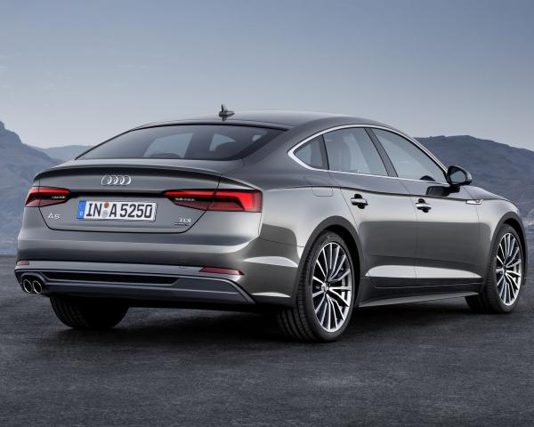 Фото Audi A5 II (F5) Лифтбек Sportback