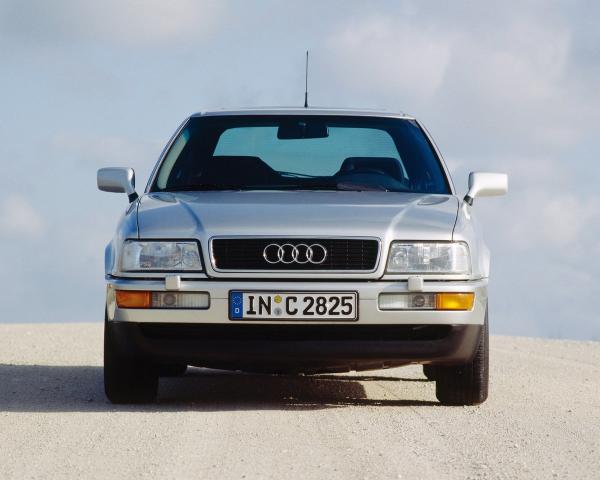 Фото Audi Coupe II (B3) Рестайлинг Купе