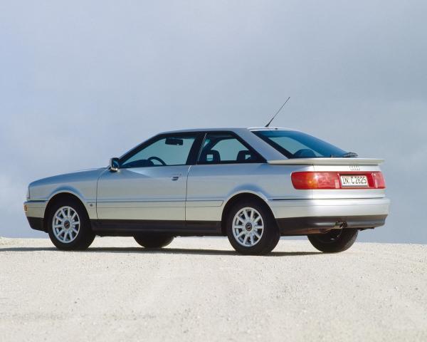 Фото Audi Coupe II (B3) Рестайлинг Купе