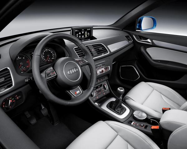 Фото Audi Q3 I (8U) Рестайлинг Внедорожник 5 дв.