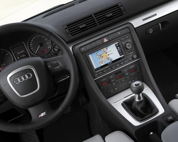 Фото Audi S4 III (B7) Седан