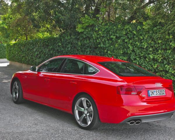 Фото Audi S5 I (8T) Рестайлинг Лифтбек