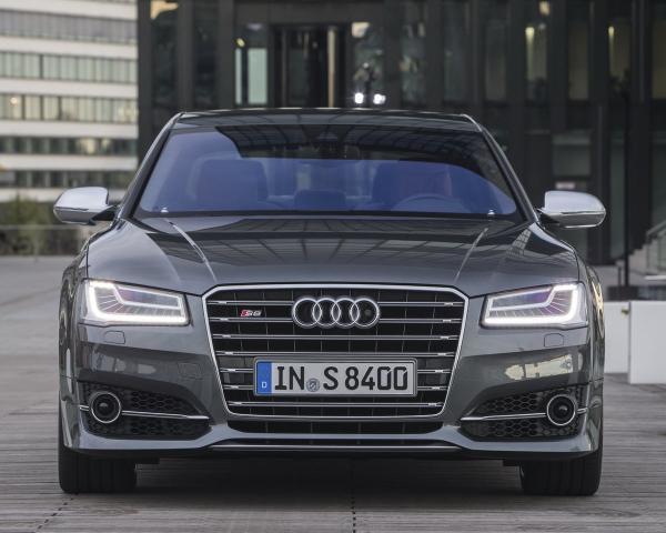 Фото Audi S8 III (D4) Рестайлинг Седан