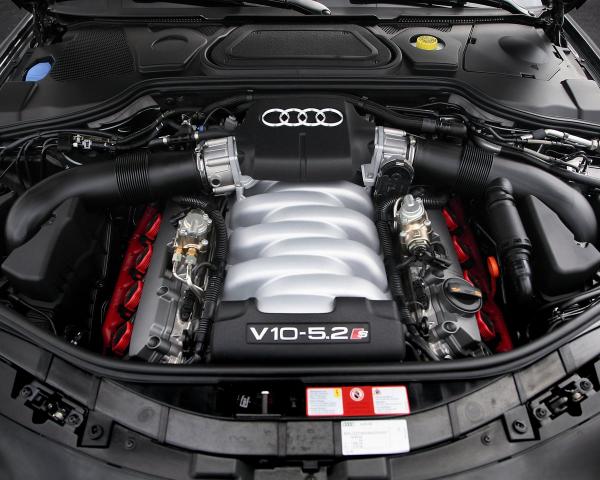 Фото Audi S8 II (D3) Рестайлинг Седан