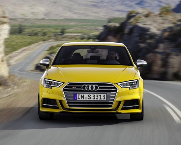 Фото Audi S3 III (8V) Рестайлинг Хэтчбек 3 дв.