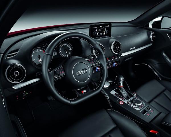 Фото Audi S3 III (8V) Хэтчбек 3 дв.