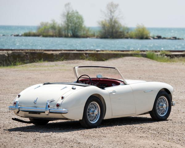 Фото Austin Healey 100 100 (BN4/BN6) Родстер