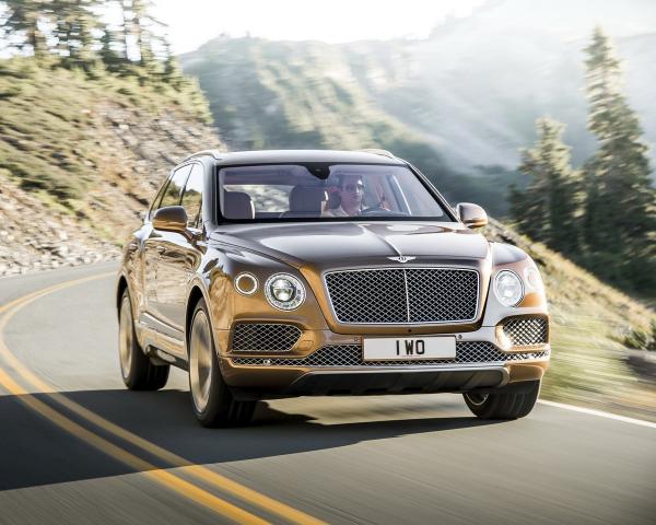 Фото Bentley Bentayga I Внедорожник 5 дв.