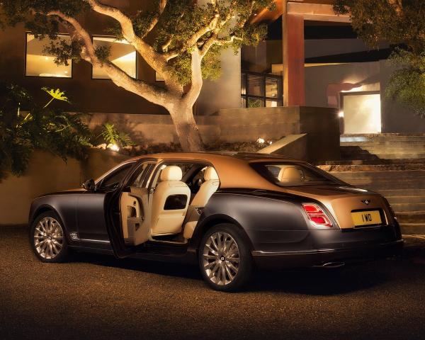 Фото Bentley Mulsanne II Рестайлинг Седан EWB