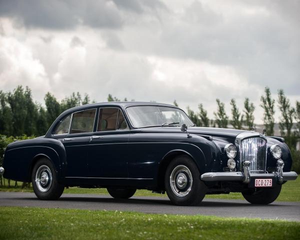 Фото Bentley S II Седан