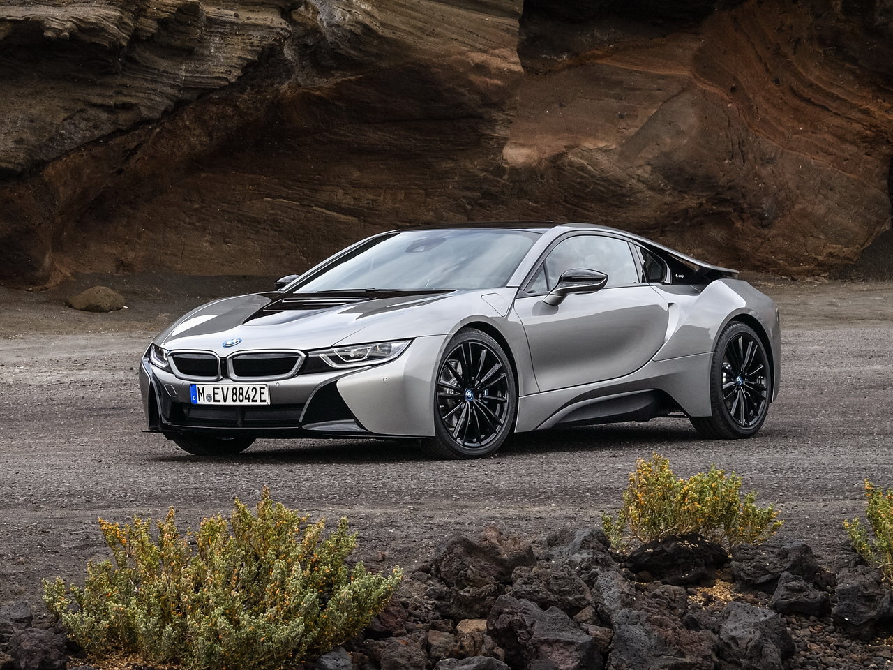 Фото BMW i8 I Рестайлинг