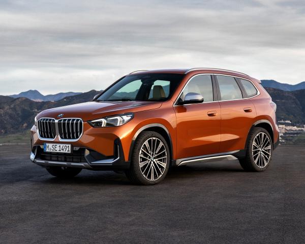 Фото BMW X1 III (U11) Внедорожник 5 дв.