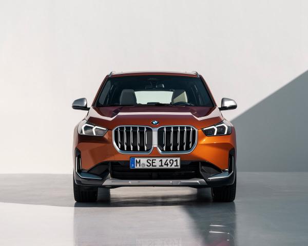 Фото BMW X1 III (U11) Внедорожник 5 дв.