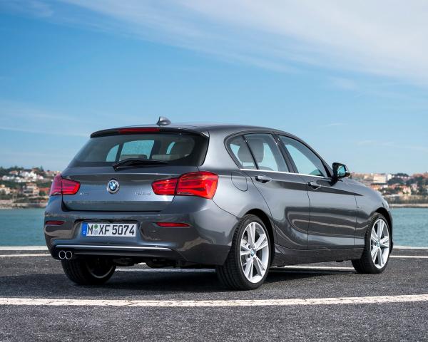 Фото BMW 1 серия II (F20/F21) Рестайлинг Хэтчбек 5 дв.