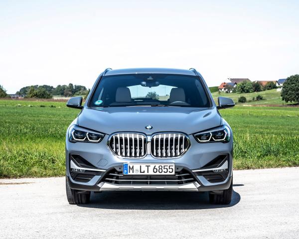 Фото BMW X1 II (F48) Рестайлинг Внедорожник 5 дв.