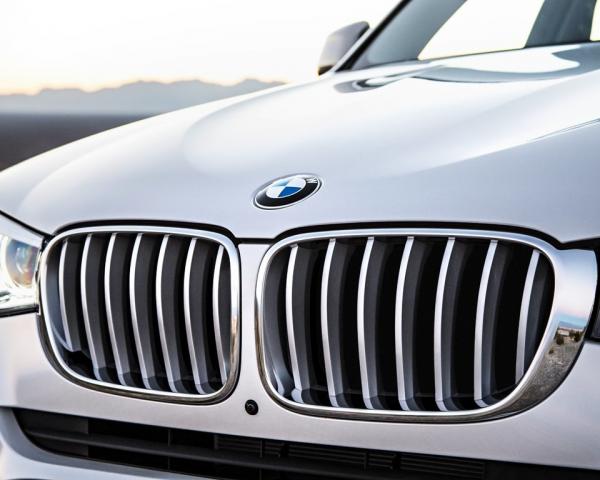 Фото BMW X3 II (F25) Рестайлинг Внедорожник 5 дв.