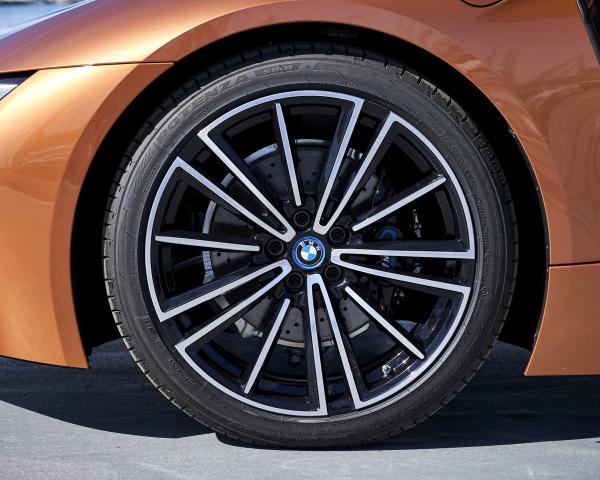 Фото BMW i8 I Рестайлинг Купе