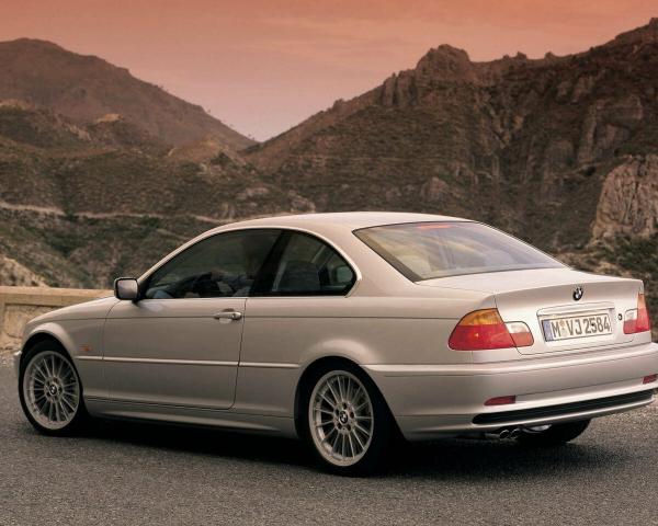 Фото BMW 3 серия IV (E46) Купе