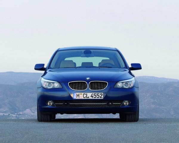 Фото BMW 5 серия V (E60/E61) Рестайлинг Универсал 5 дв.