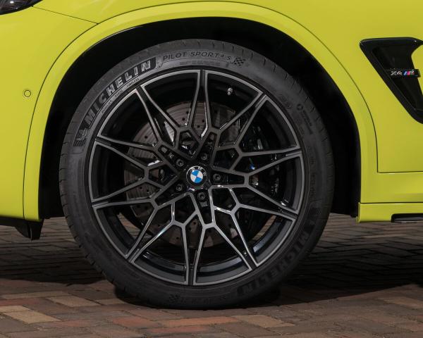 Фото BMW X4 M I (F98) Рестайлинг Внедорожник 5 дв.