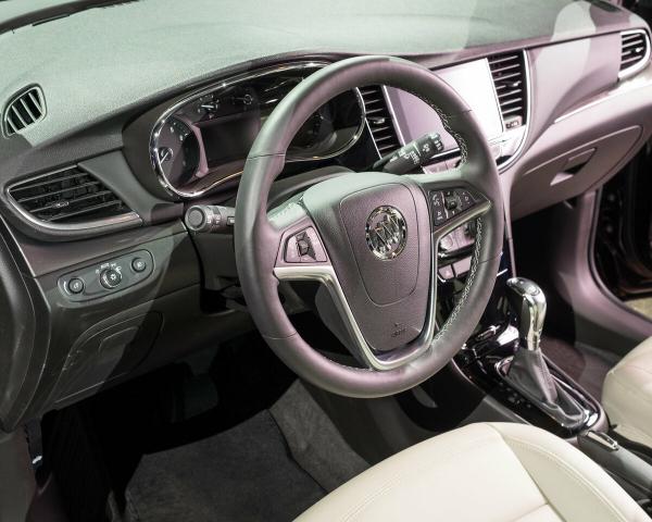 Фото Buick Encore I Рестайлинг Внедорожник 5 дв.