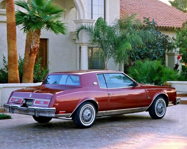 Фото Buick Riviera VI Купе