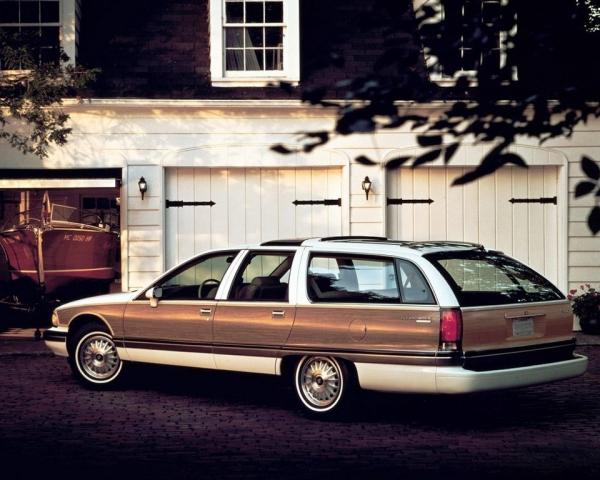 Фото Buick Roadmaster VIII Универсал 5 дв.