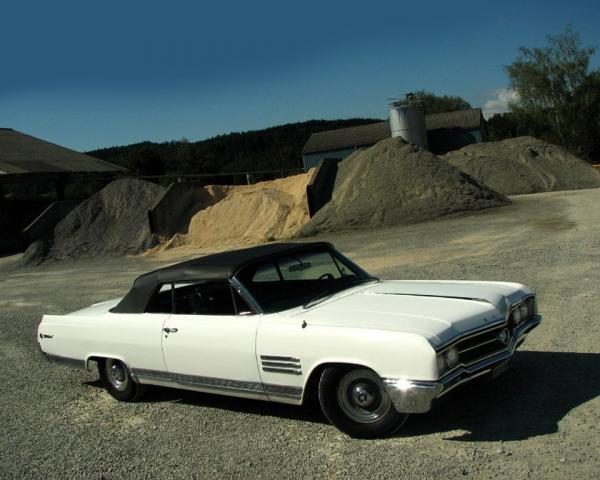 Фото Buick Wildcat I Кабриолет