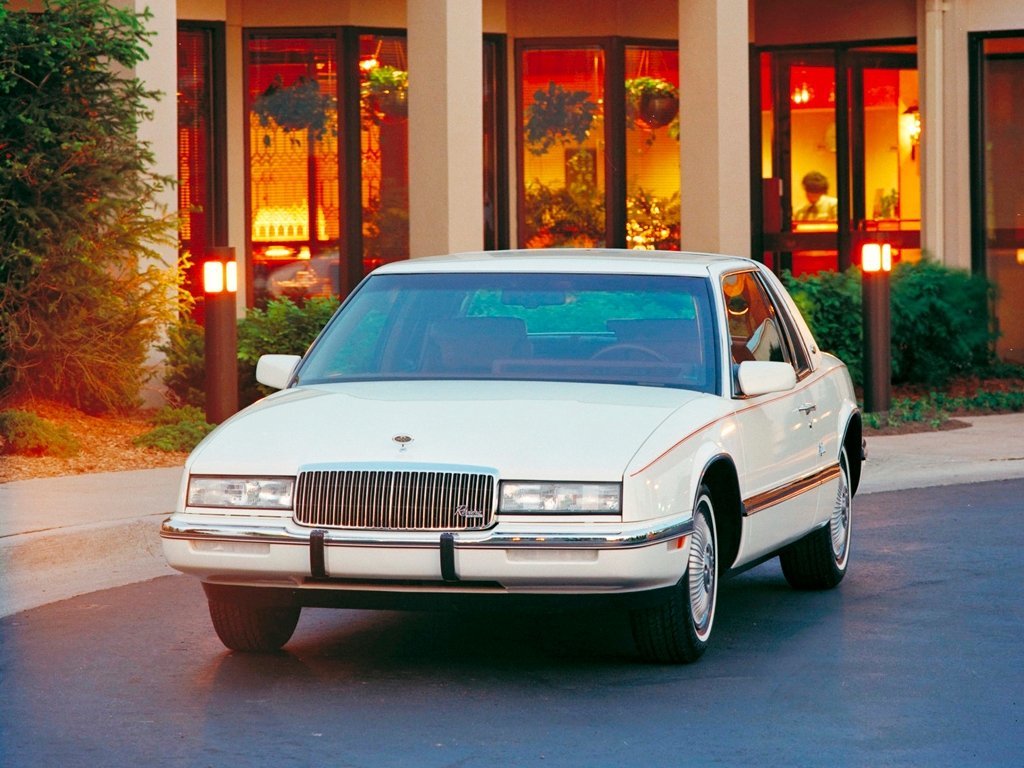 Фото Buick Riviera VII