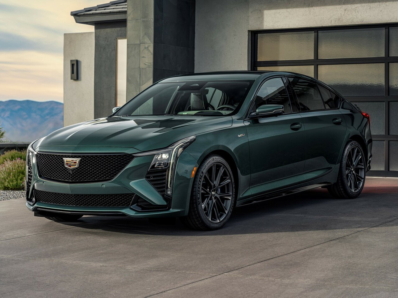 Фото Cadillac CT5-V I Рестайлинг