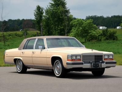 Фото Cadillac Brougham I Седан