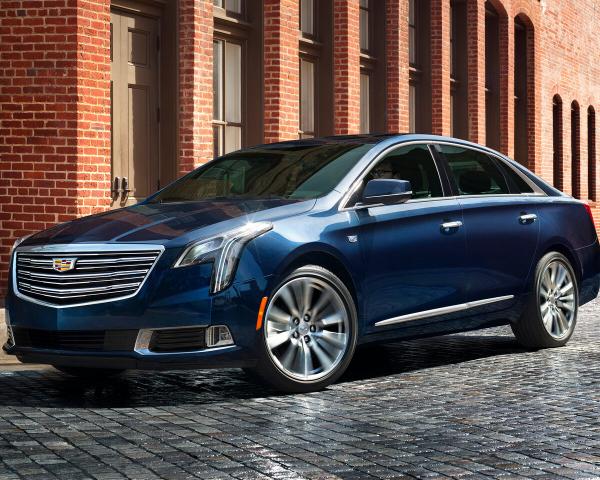 Фото Cadillac XTS I Рестайлинг Седан