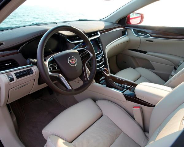 Фото Cadillac XTS I Седан