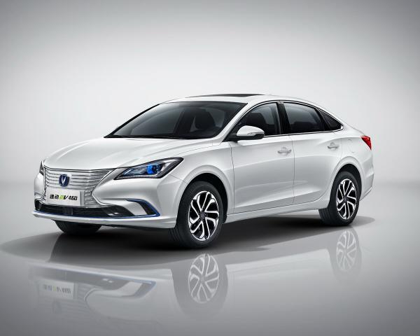 Фото Changan Eado II Седан EV