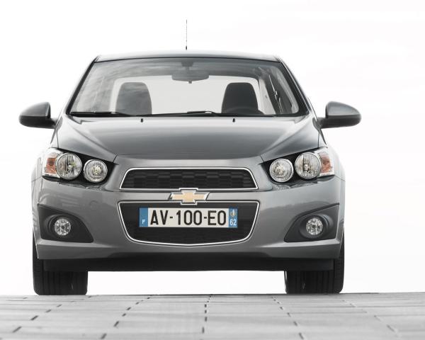 Фото Chevrolet Aveo II Седан