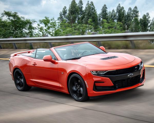 Фото Chevrolet Camaro VI Рестайлинг Кабриолет